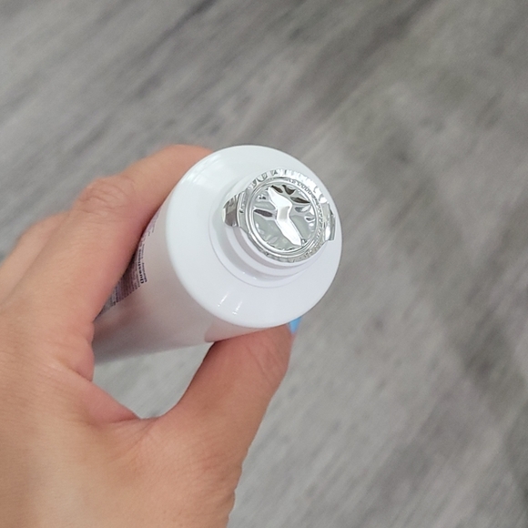 Obagi Sun Shield SPF 50 Warm 3oz - Picture 2 of 2